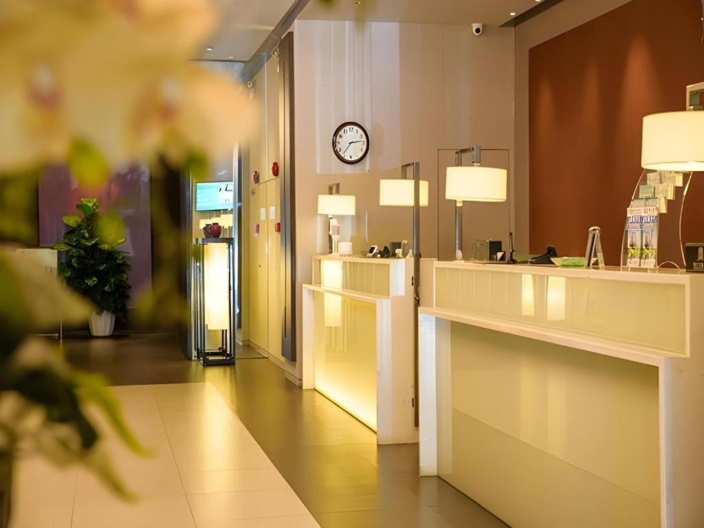 Jinjiang Inn Select Foshan Nanhai Guicheng Metro Station Εξωτερικό φωτογραφία